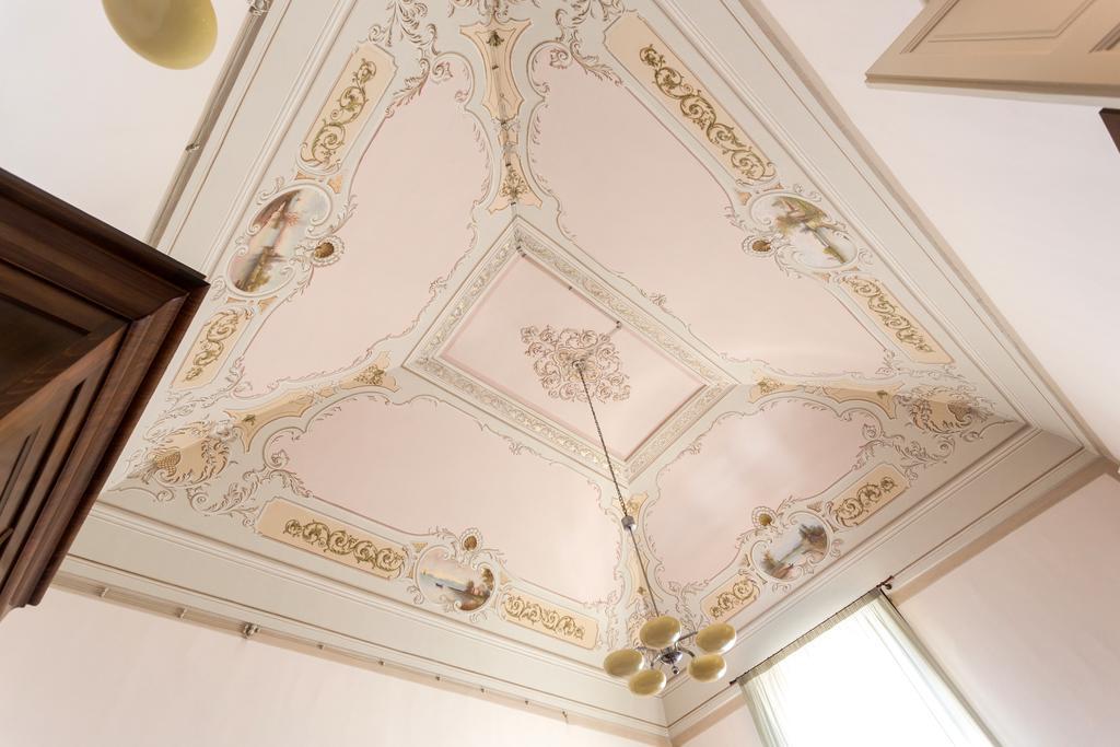 Palazzo Vallebona Gallipoli Exterior photo